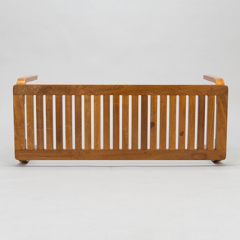 Alvar Aalto,a mid-20th century bench for O.Y. Huonekalu-ja Rakennustyötehdas A.B.