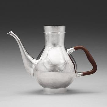 103. Sigurd Persson, A Sigurd Persson sterling silver coffee pot, executed by Karl Ivan Karlsson, Stockholm 1958.