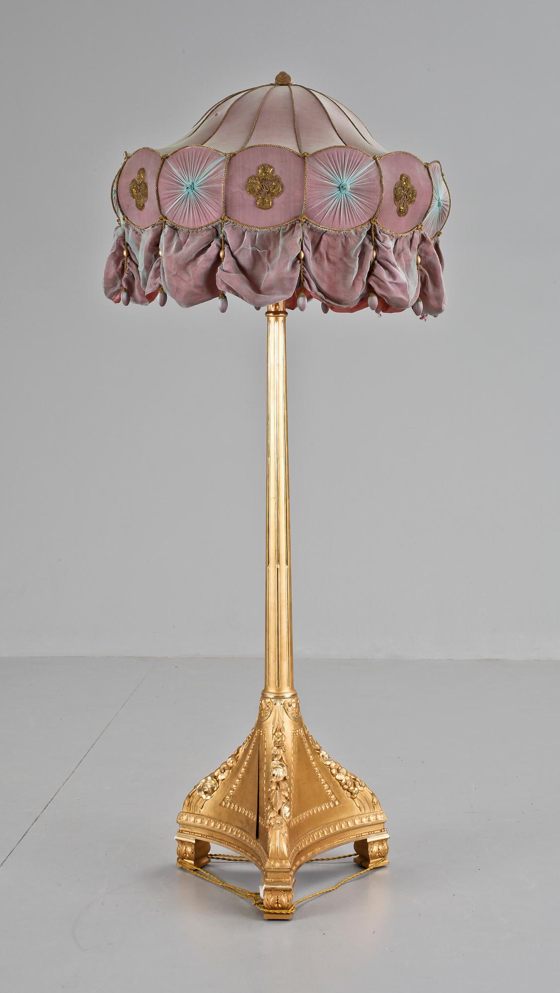 GOLVARMATUR, ny Louis XIV-stil, tidigt 1900-tal.
