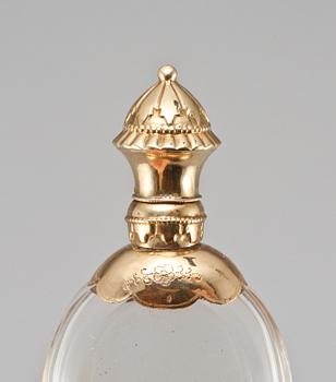 PARFYMFLASKA, 14K guld, glas, 1800-talets andra hälft, Nederländerna.