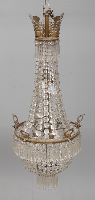 TAKKRONA, 1900-talets början. Höjd 112 cm.