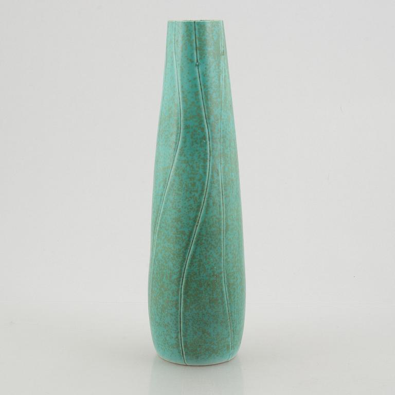 Carl-Harry Stålhane, a stoneware vase, 'Frusen musik', Rörstrand circa 1948.