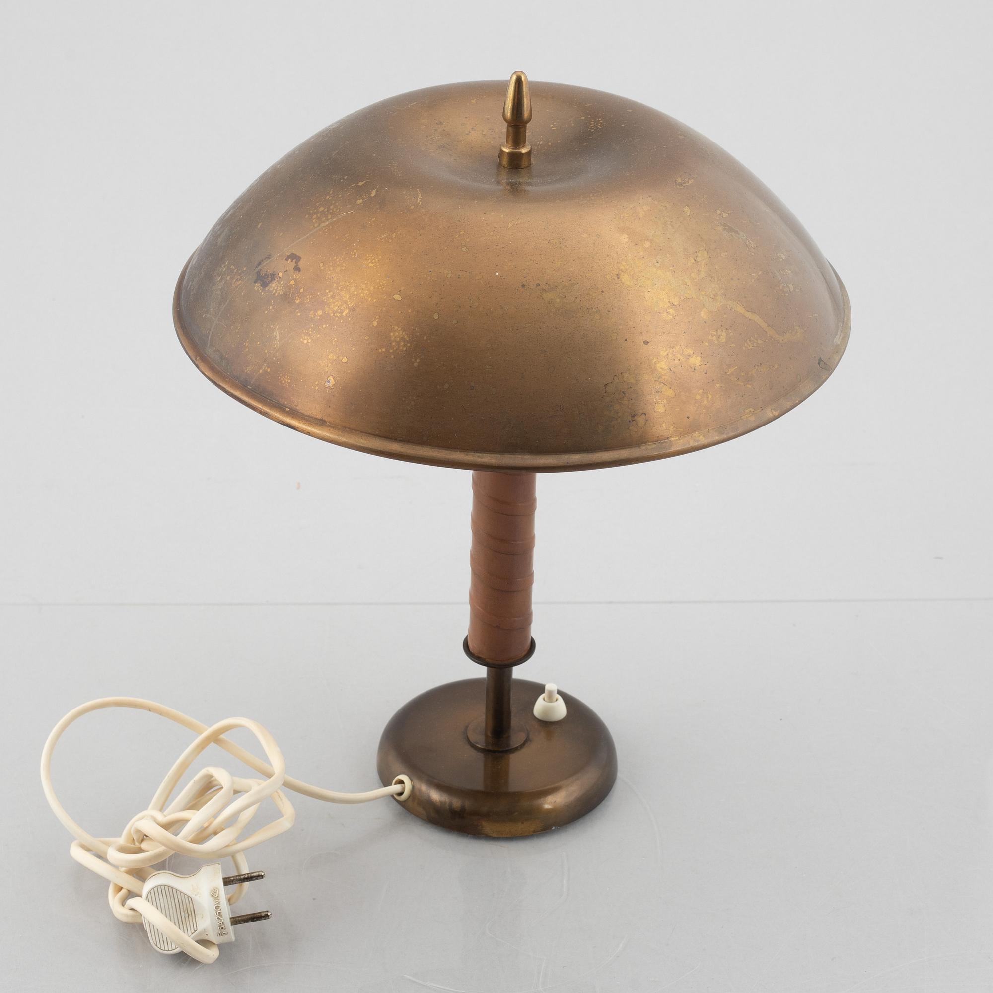 Bertil Brisborg, a table lamp model "15644", Arvid Böhlmarks Lampfabrik, Stockholm, 1950s.