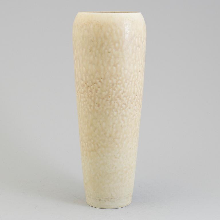 CARL-HARRY STÅLHANE, a stoneware vase, Rörstrand 1950. Unique.