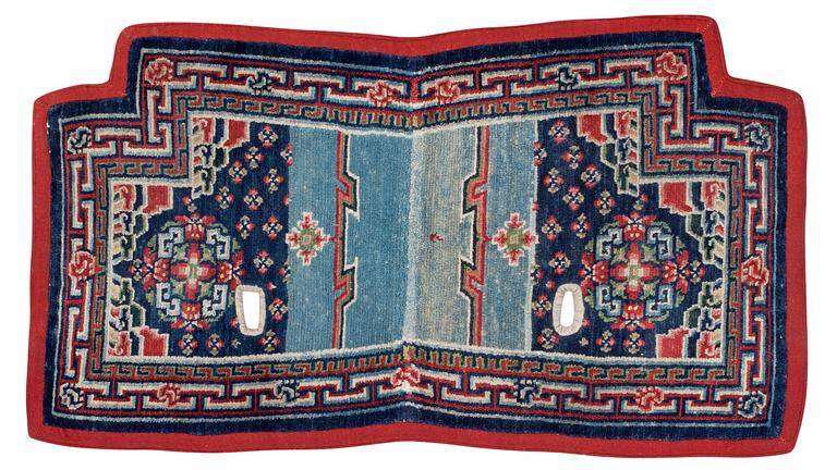 SEMI-ANTIQUE TIBETAN SADDLE COVER.