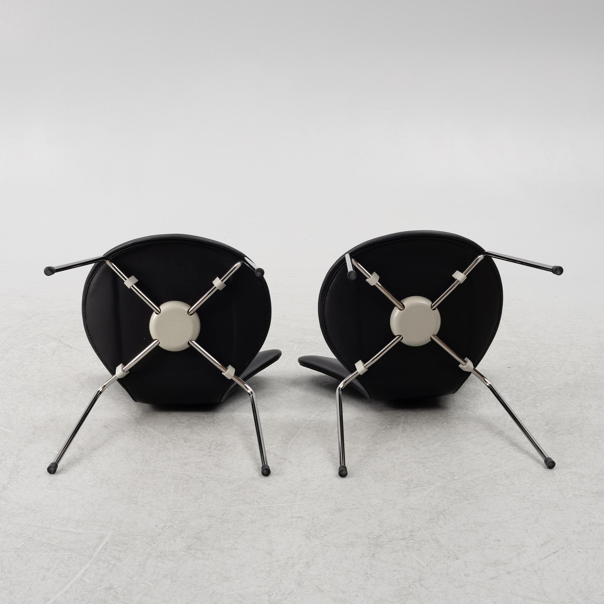 Arne Jacobsen, chairs, set of 5, "The Seven" Fritz Hansen, Denmark, late 20th century.