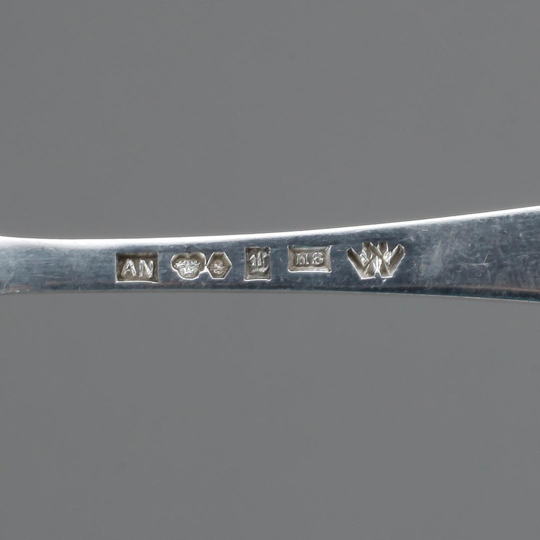 KAFFESKEDAR, 12 st, silver, Wiwen Nilsson, Lund, 1934-1936, vikt ca 133 g.