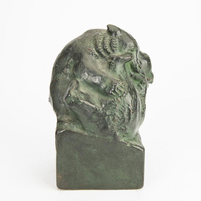 Carl Fagerberg, skulptur, signerad, patinerad gips.
