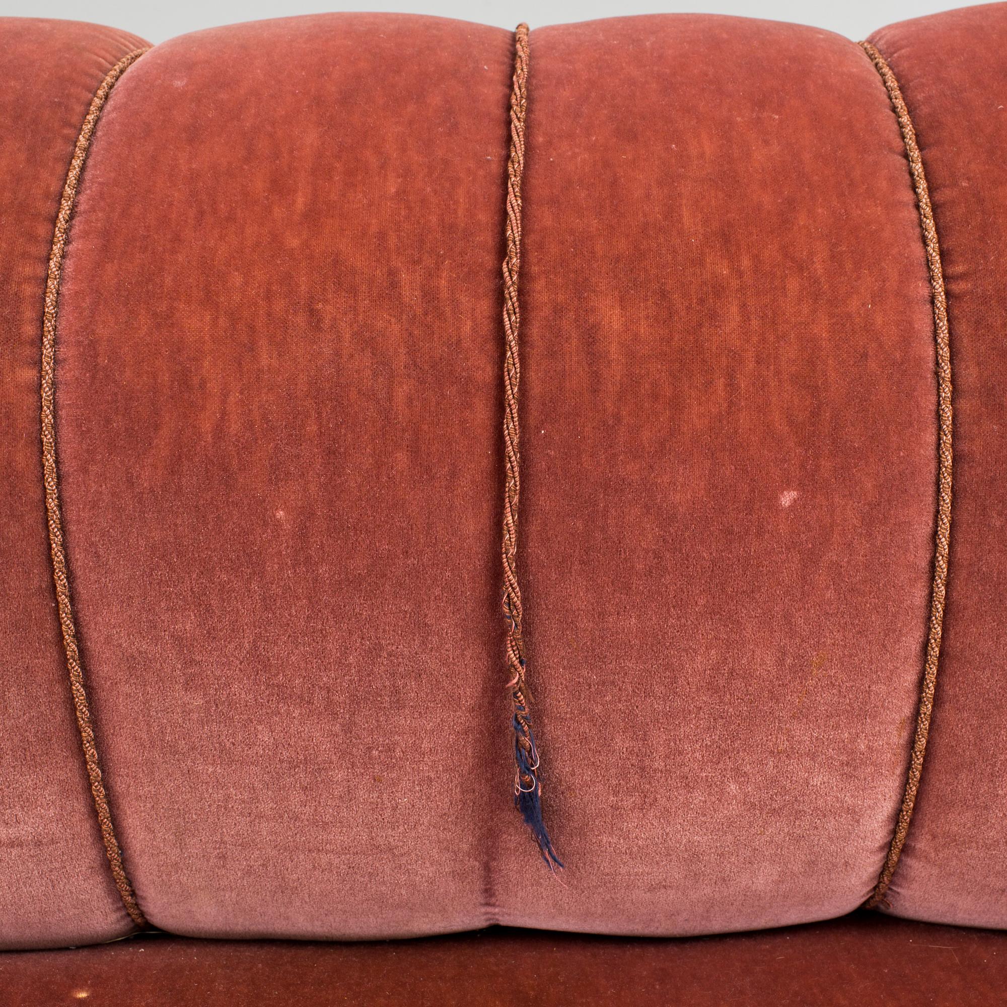 IVAR KREUGERS SOFFA OCH FÅTÖLJ, 1920-tal.