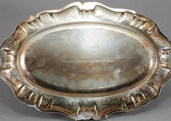STEKFAT, silver, rokokostil, Adler, importstämplat, 1900-tal. Vikt 1 080 gram.