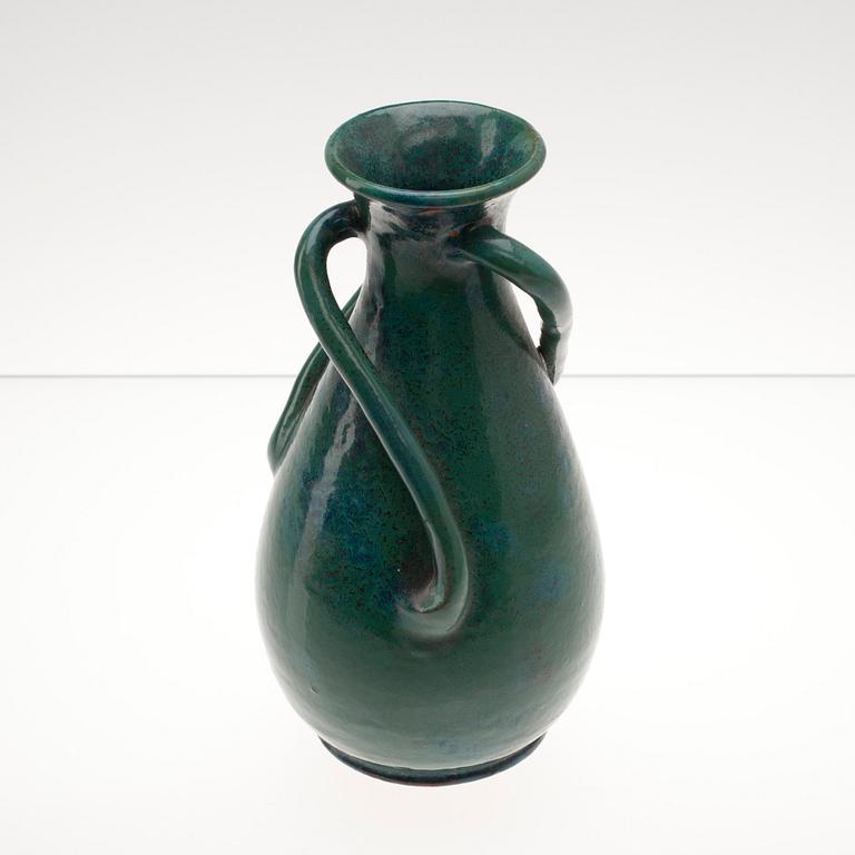 Alfred William Finch, A VASE.