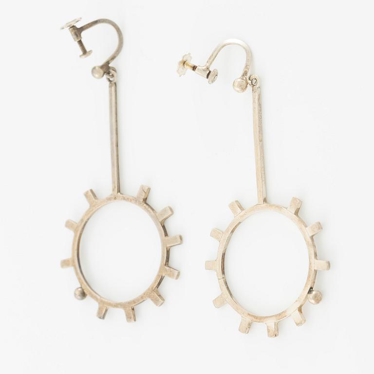 Lars Arby, five pairs of earrings, silver.