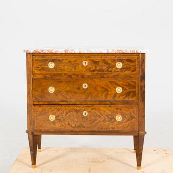 A Gustavian style mid 1900s mahogany dresser.