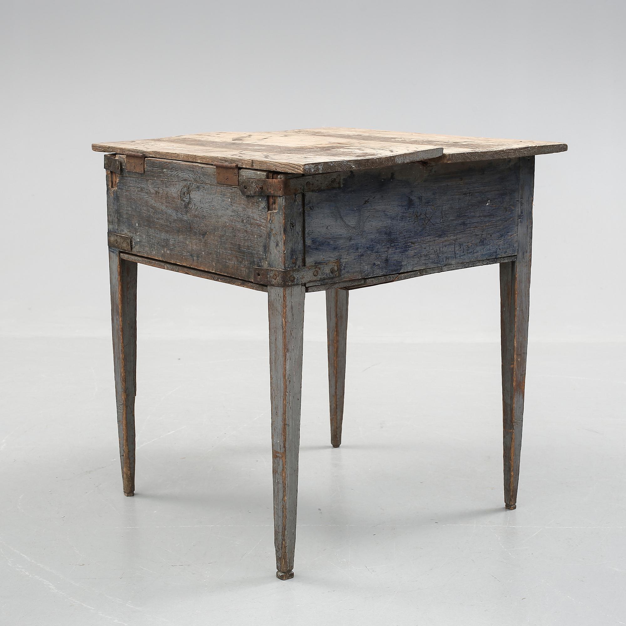 BORD, daterat 1706.