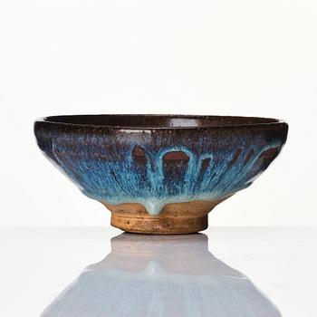 A lavender blue hairs fur glazed bowl, Song/Yuan dynasty.