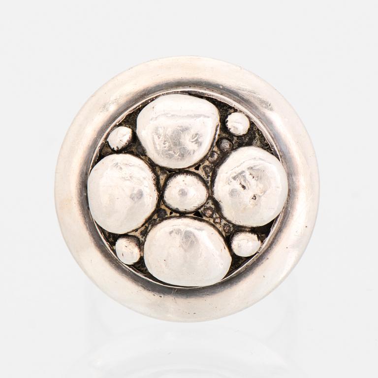 SAARA HOPEA, SORMUS, hopeaa. Ossian Hopea, Porvoo 1963.