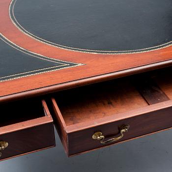 SKRIVBORD, England/Frankrike 1900-talets mitt.