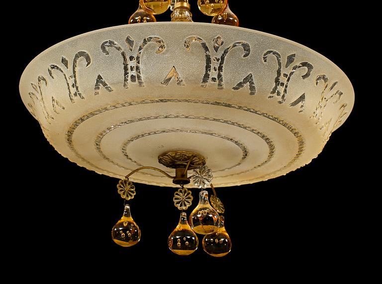 TAKLAMPA, 1900-talets andra kvartal, höjd ca 50 cm.