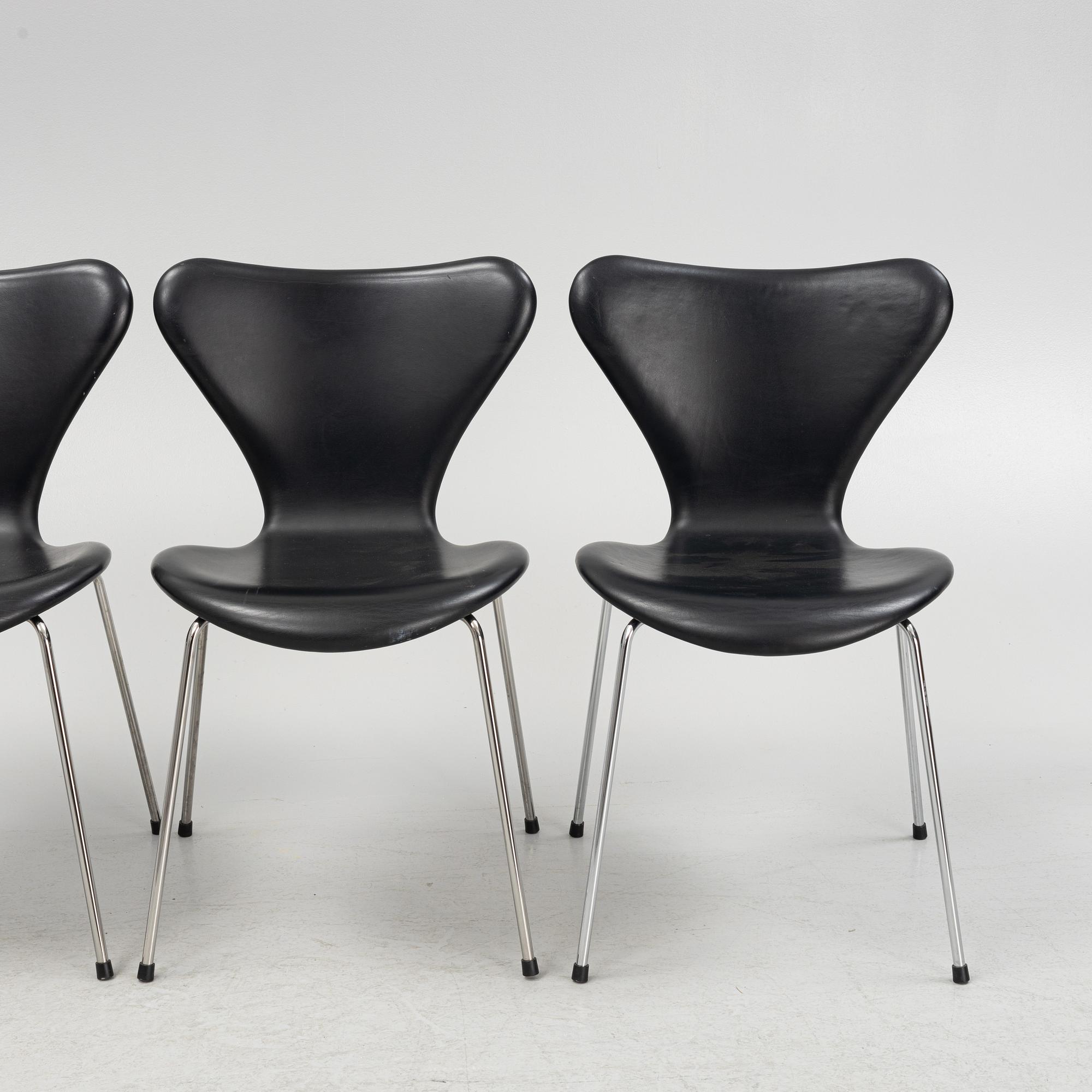 Arne Jacobsen, stolar 4 st, "Sjuan" för Fritz Hansen Danmark 2006.
