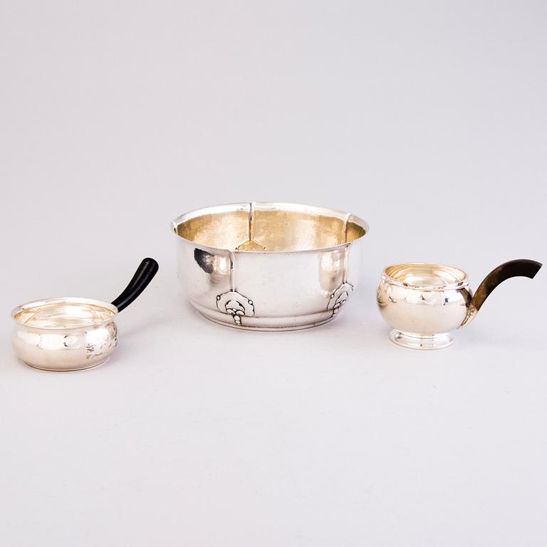 Three Danish silver bowls, two with mark of Grann & Laglye and one marked Christian F. Heise, 1922-37.