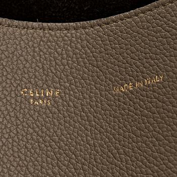 Céline, a 'Cabas Phantom Tote' bag.