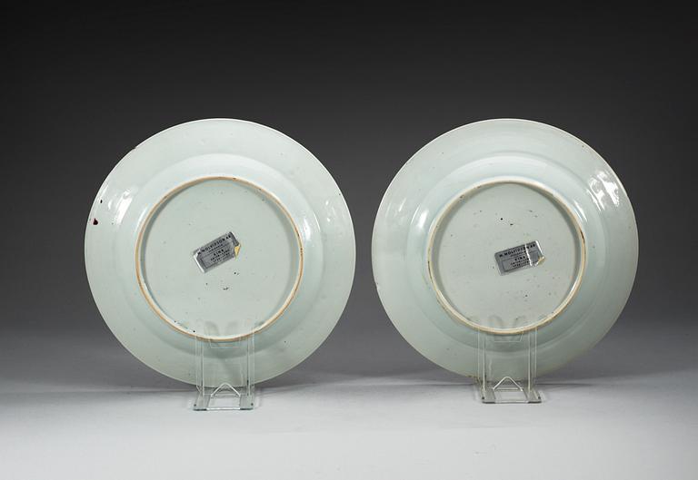 FAT, ett par, kompaniporslin. Qing dynastin, Qianlong (1736-95).