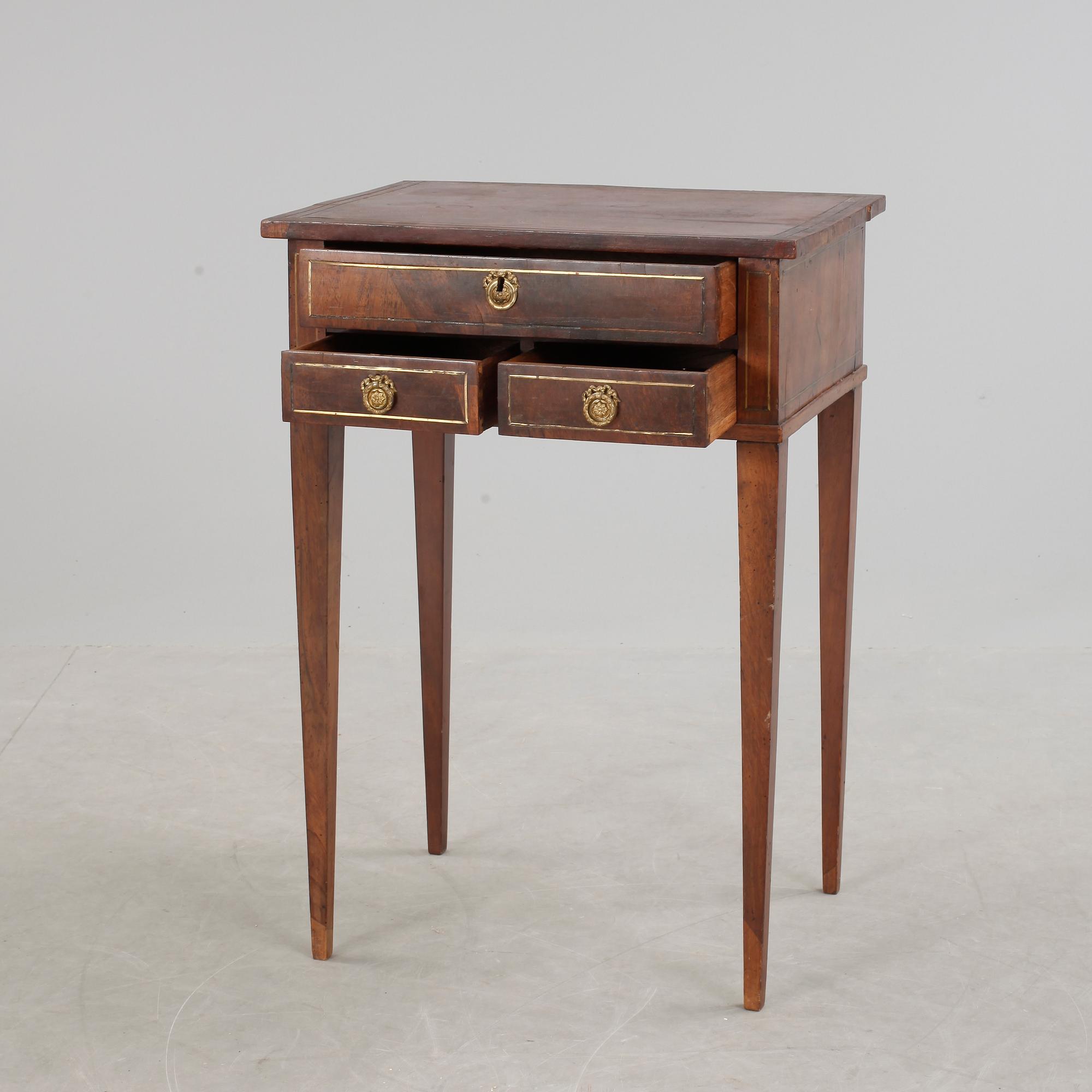 BORD, sengustaviansk, 1800-tal.