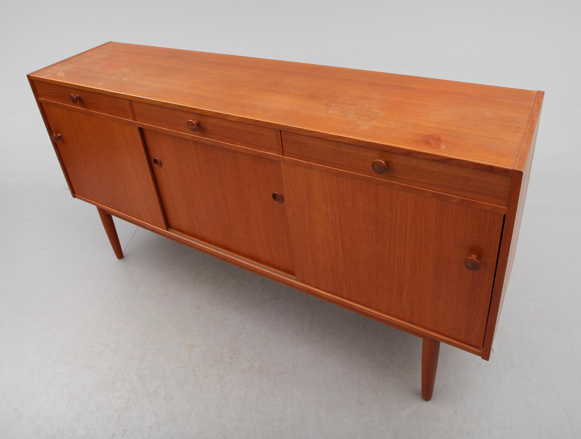 SIDEBOARD, 1900-talets andra hälft.