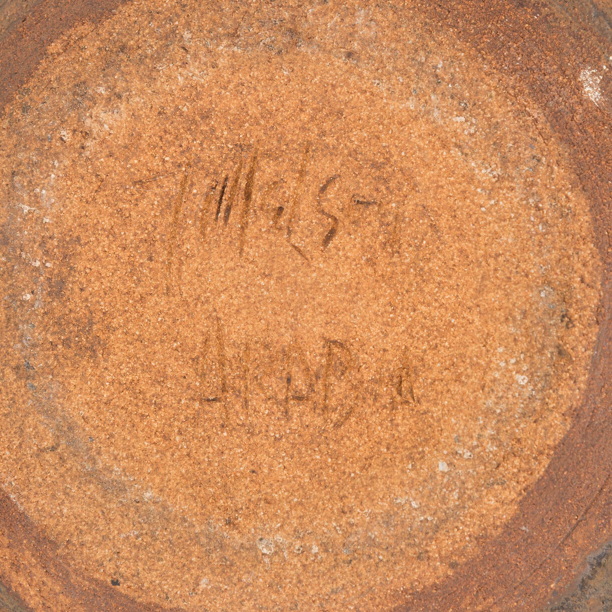 Maljakko, kivitavaraa,  Arabia, epäselvä signeeraus.