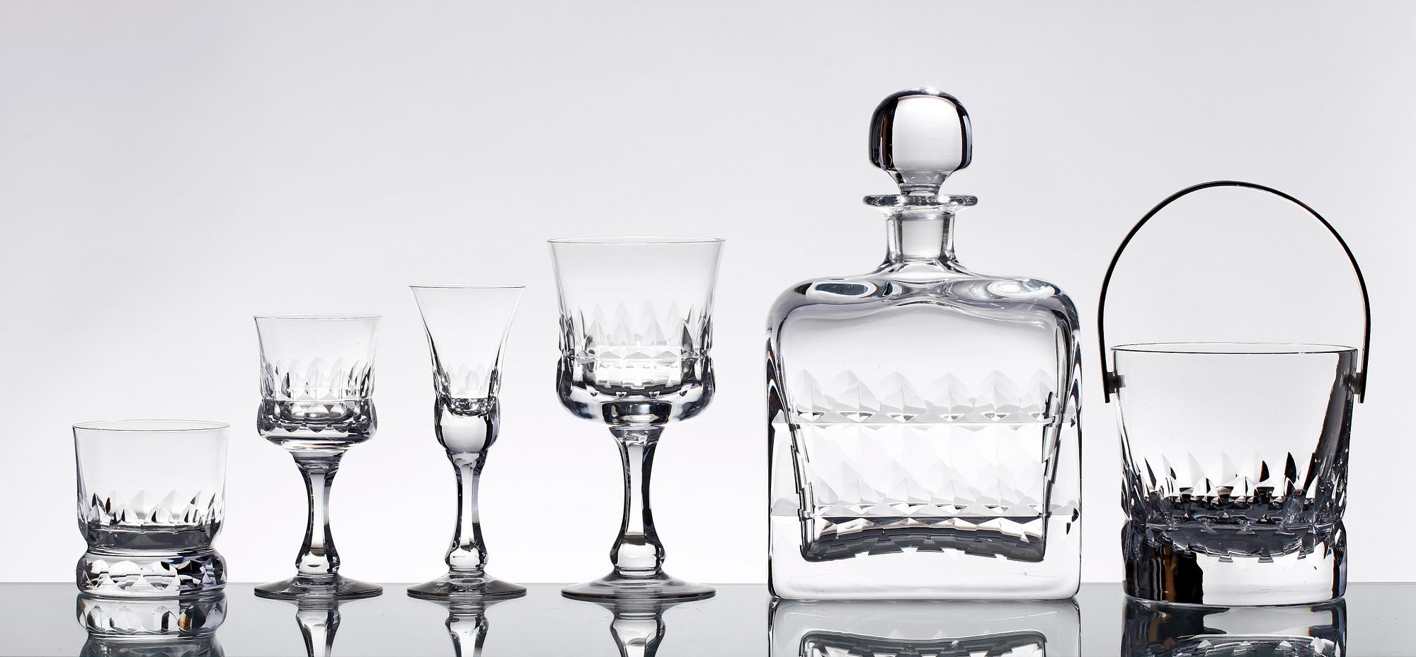 GLASSERVIS, kristall, "Prince", 26 delar, Kosta, 1970/80-tal, design: Göran Wärff.