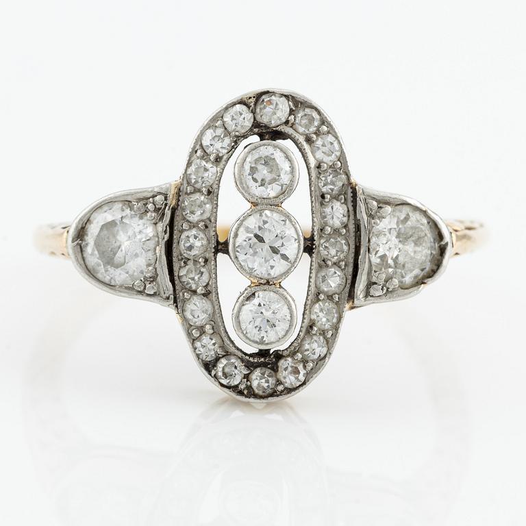 Ring, with old-cut and octagonal-cut diamonds.