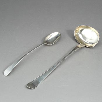 SOPPSLEV OCH RAGUSKED, silver, Johan Abraham Hallard, Stockholm 1794 och Carl Petter Åberg, Arboga 1798. Ca 302 gram.