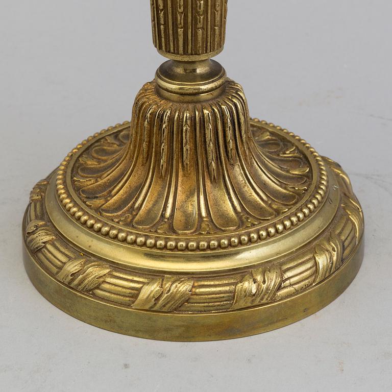 LJUSSTAKE, brons, gustaviansk stil, omkring 1900.