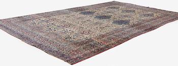Matta, antik Kirman, södra Persien, ca 497 x 299 cm.