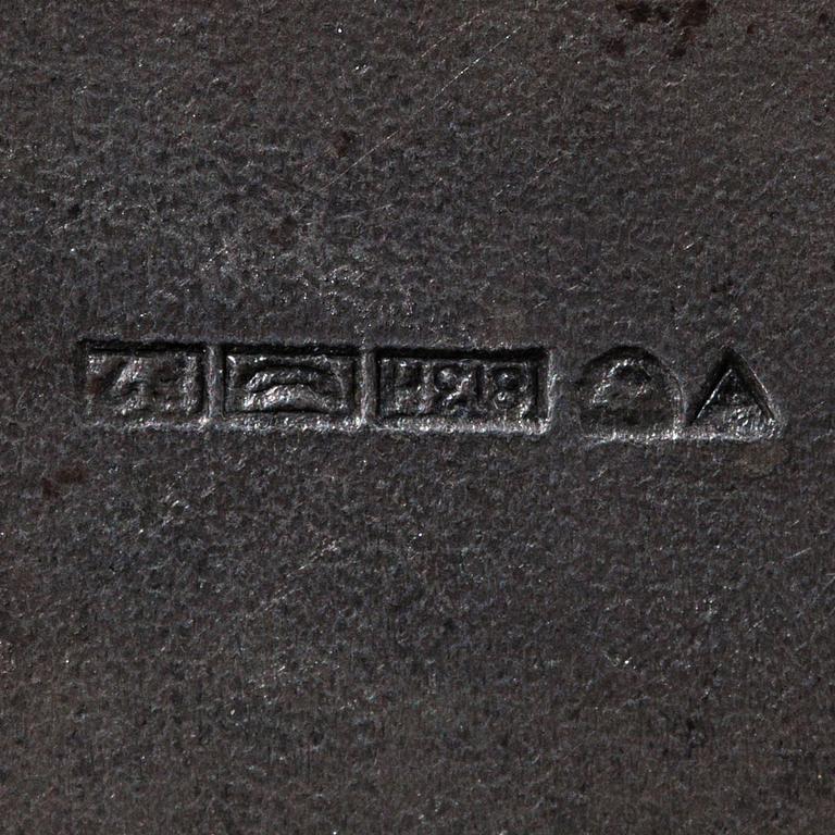 TANDPETARSTÄLL, Kina. Finska kontrollstämplar 1968. Vikt 70,8 g.