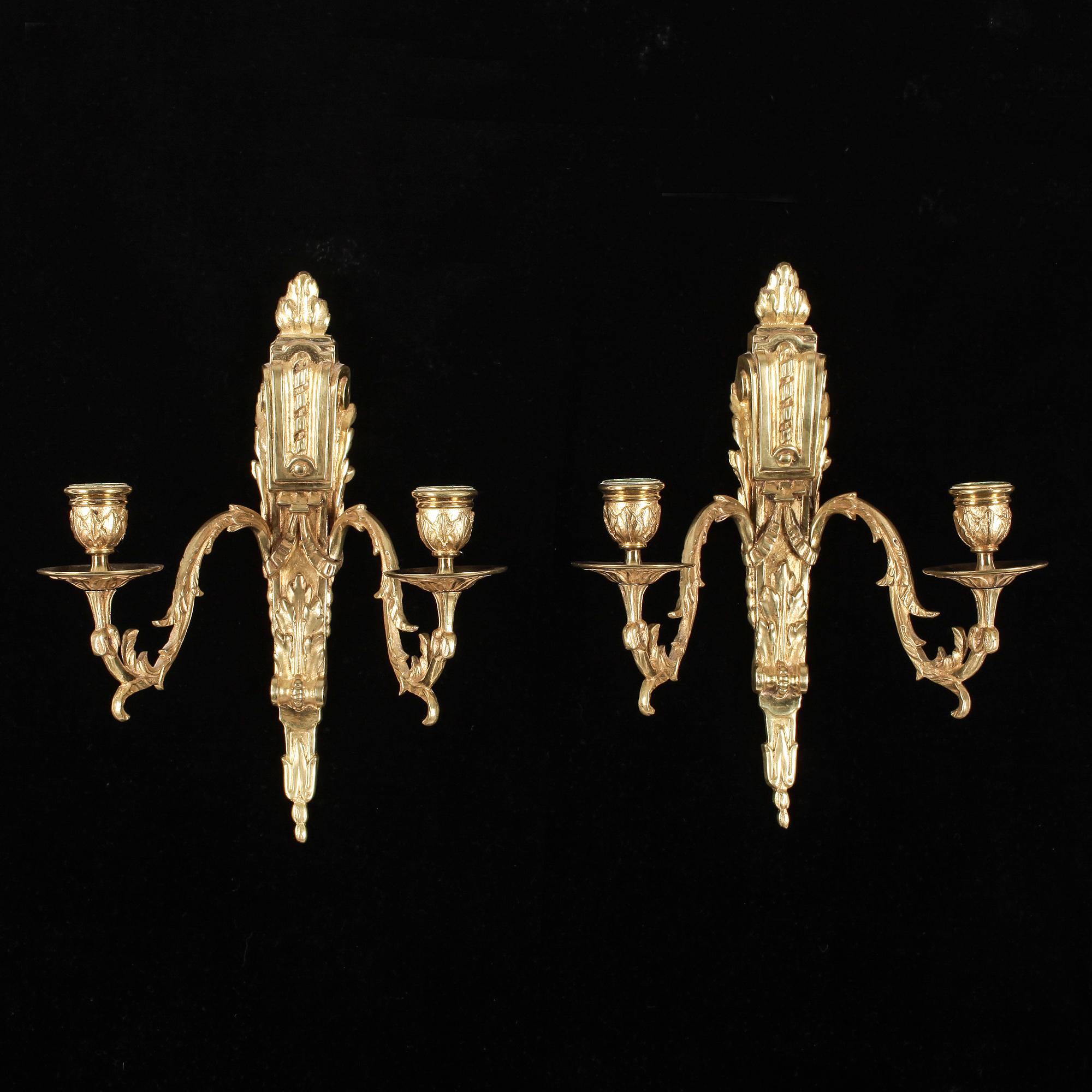 APPLIQUER, ett par. Troligen Ryssland. Omkring sekelskiftet 1900.