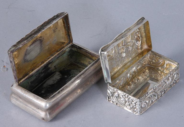DOSOR, 2 st, silver, Sverige resp England, 1900-tal, 120 g.