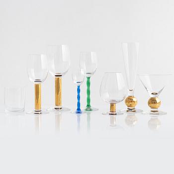 Gunnar Cyrén, a 45-piece 'Nobel' glass service, Orrefors.