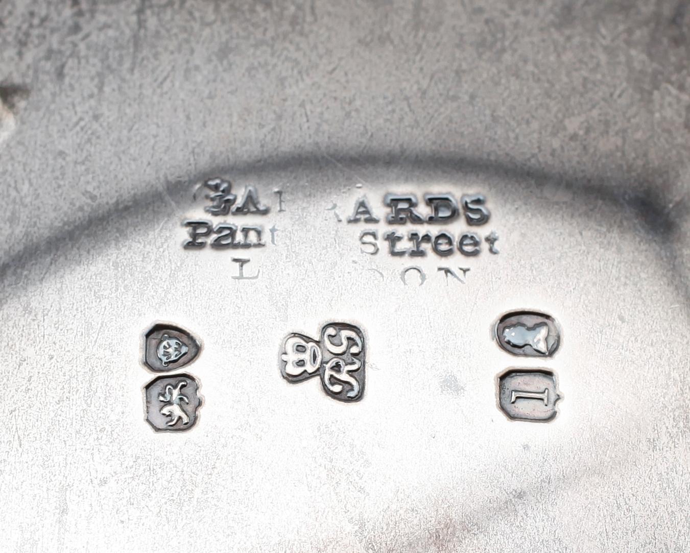 SALTKAR, 1 par, silver, Robert Garrard, Garrards, Panton Street, London, 1826. Vikt ca 351 gram.