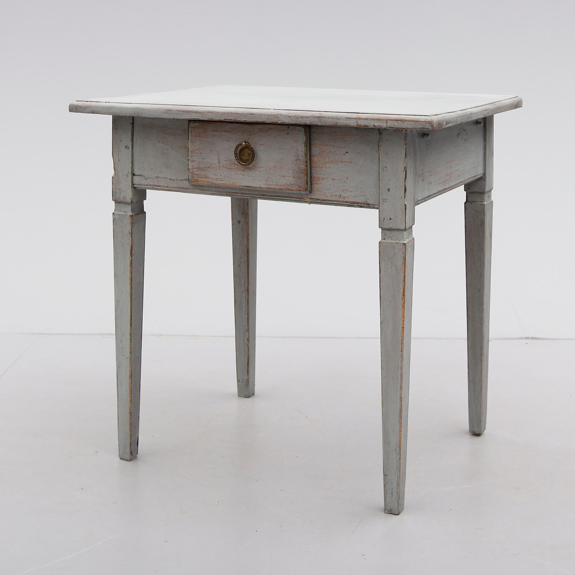 DAMARBETSBORD, omkring år 1800.