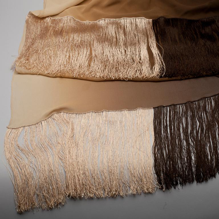 SCARF, Dior.