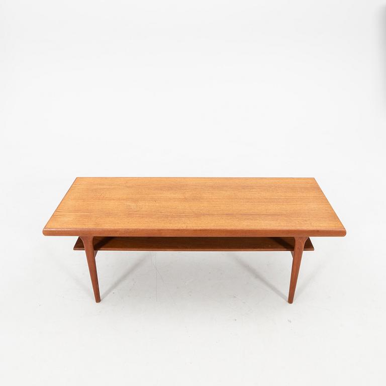 Coffee table Denmark 1950/60s.