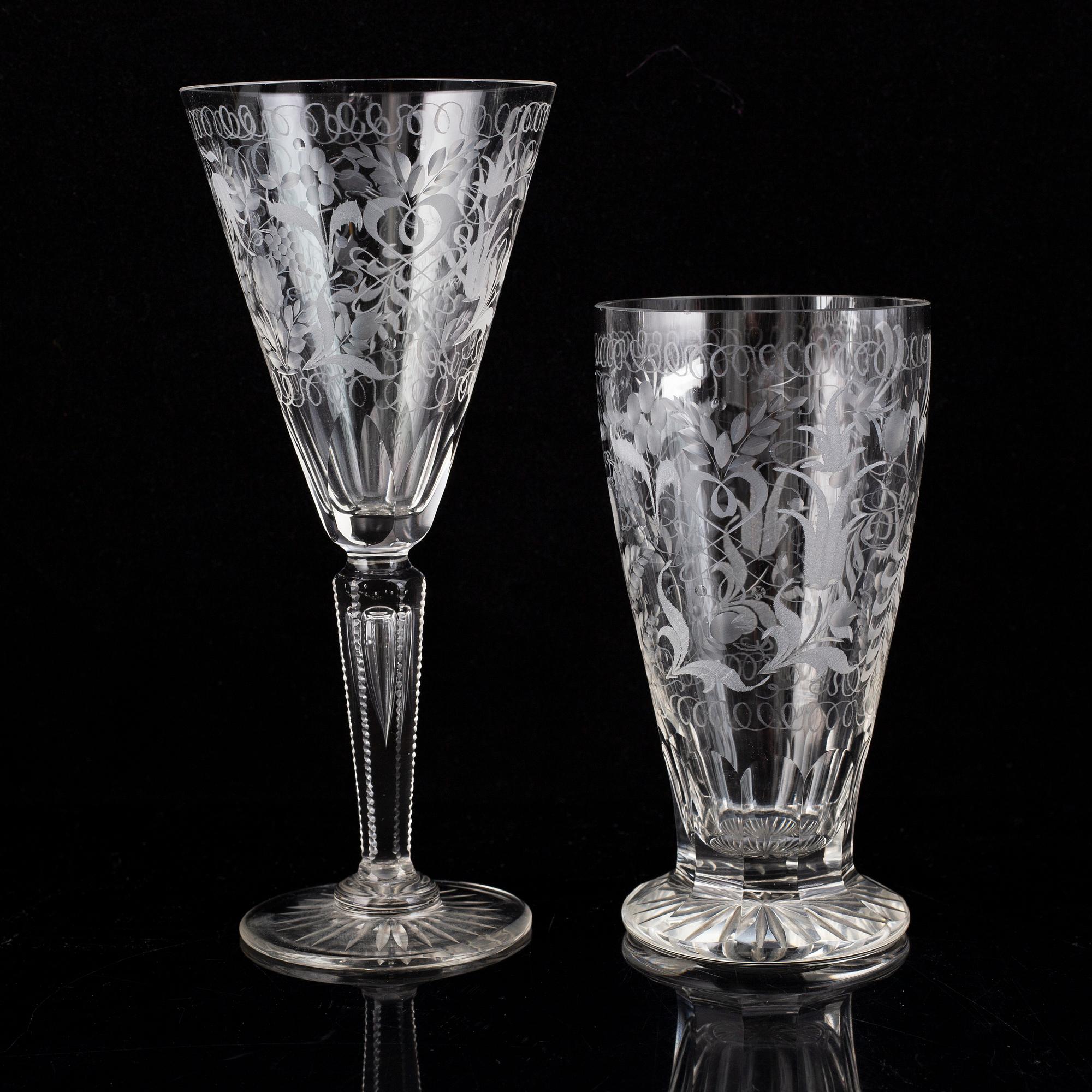 A glass service, 20th century (61 pieces).