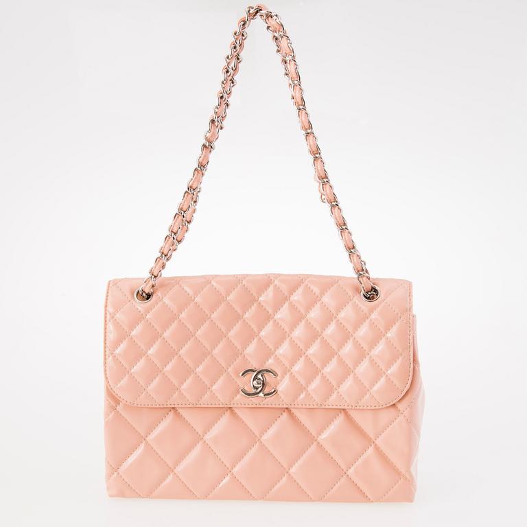 CHANEL, Coco Shine Jumbo Flap Bag.