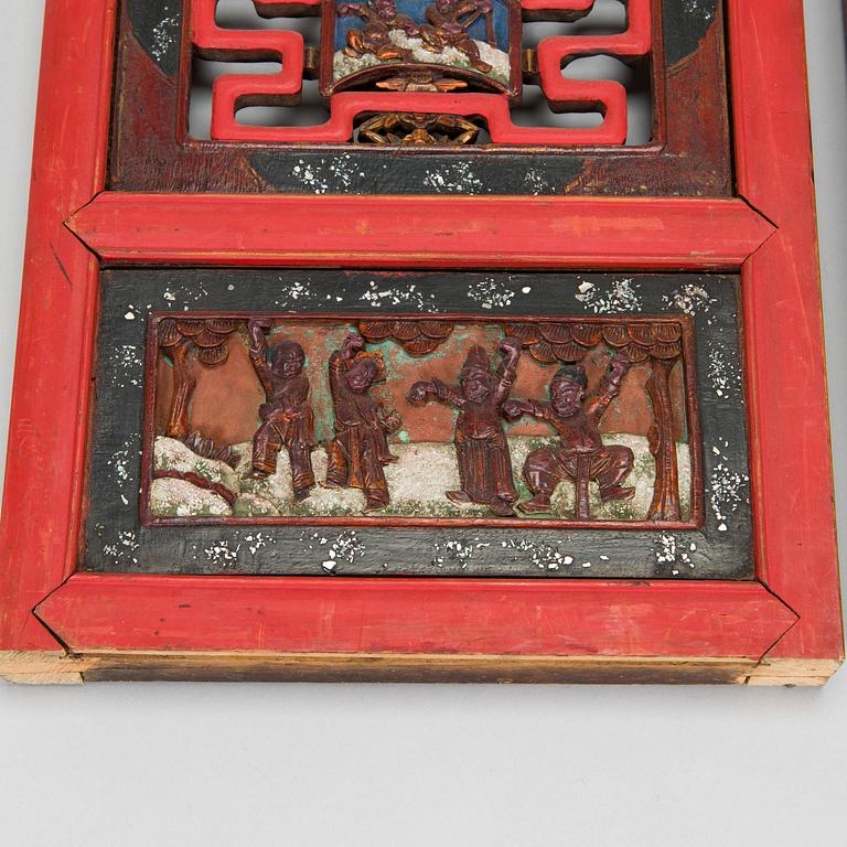 Paneler, ett par, trä, Kina, sen Qingdynasti, 1800/1900-tal.