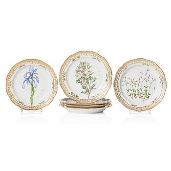 A set of six large Royal Copenhagen 'Flora Danica' dishes, Denmark, 20th Century.