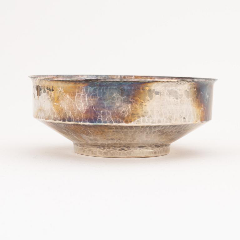 Claës Giertta, a sterling silver bowl, Stockholm, 1972.