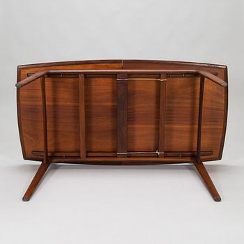 Arne Hovmand-Olsen, 1950's dining table and four chairs for Mogens Kold, A/S Kerteminde, Denmark.