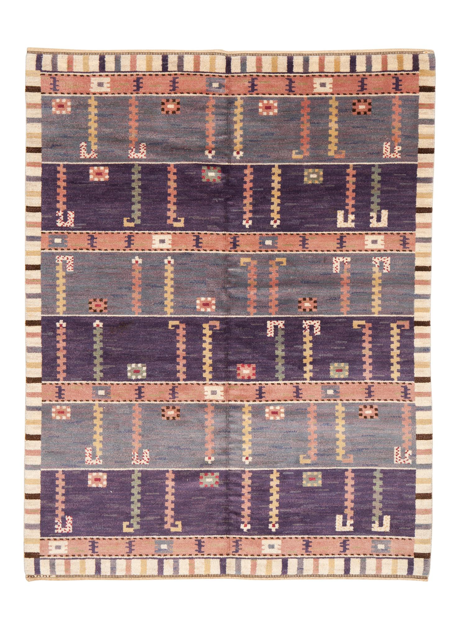 Märta Måås-Fjetterström, a carpet, "Ståndaren", knotted pile, ca 248 x 193 cm, signed AB MMF.