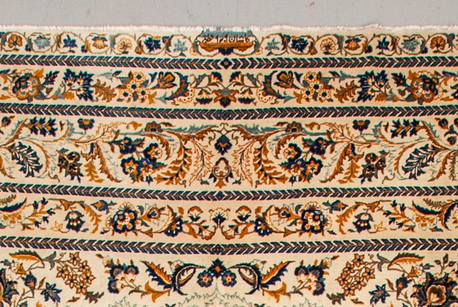 MATTA, old/semiantik, Keshan, signerad, ca 360 x 263 cm.